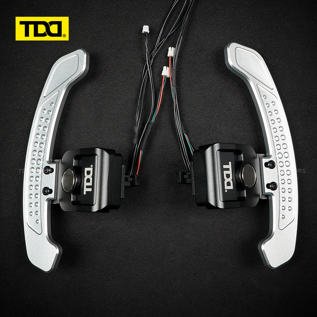 TDD Carbon Fiber Magnetic LED Paddle Shifters For Audi A1 A2 A3 A4 A5 A8 Q2 Q3 Q4 Q5 Q7 Q8 S1 S2 S3 S4 S5 SQ5 SQ7 SQ8 RS1 RS2 RS3 RS4 RS5 RSQ5