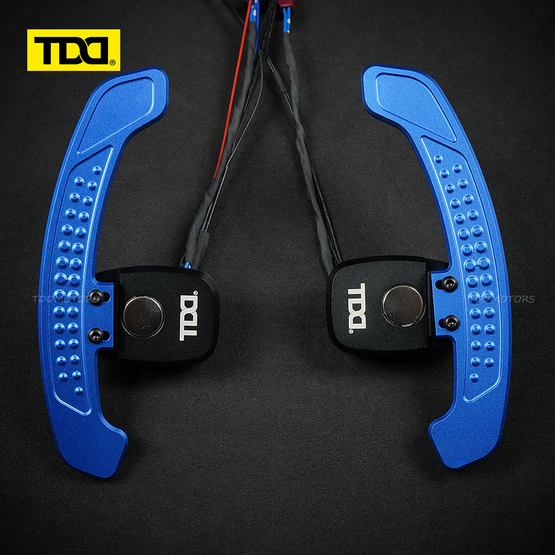 TDD Carbon Fiber Magnetic LED Paddle Shifters For Mercedes Benz X156 X204 C117 X117 W218 X218 R231 Class:GLA GLK CLA CLS SL