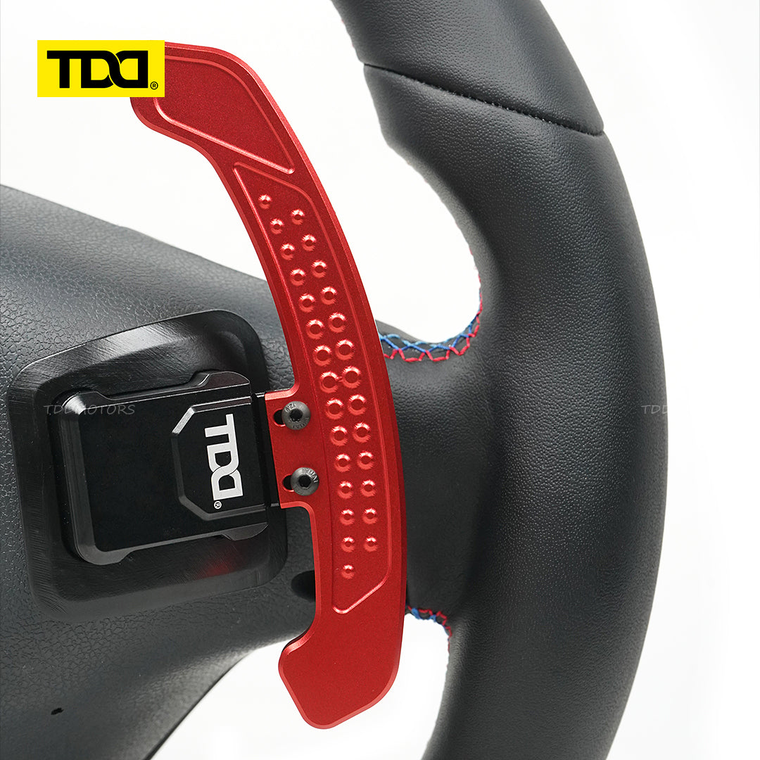 TDD Carbon Fiber Magnetic LED Paddle Shifters For BMW E90 M3 E92 M3 E93 M3 X5M X6M E70 E71
