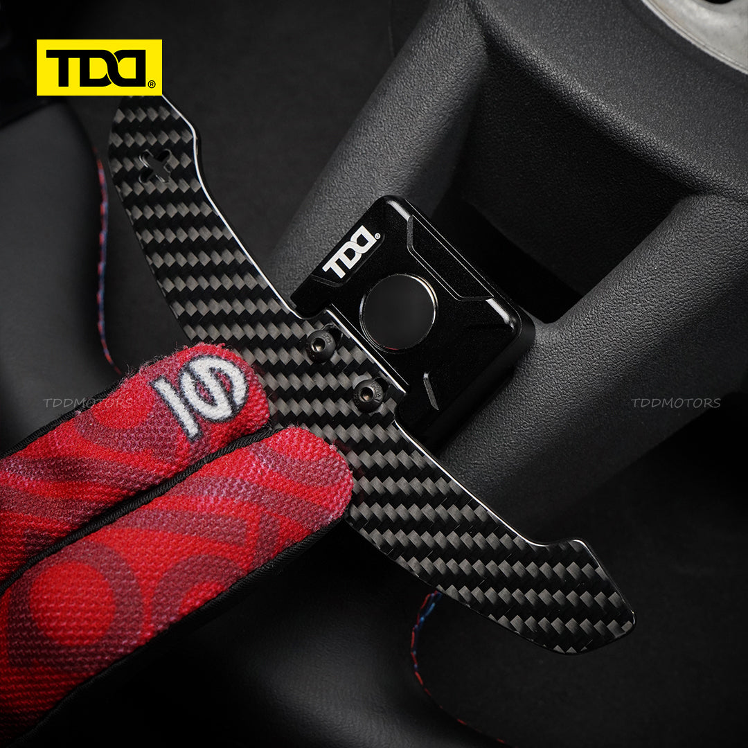 TDD Glossy and Matte Carbon Fiber Magnetic Paddle Shifters For BMW G68 G60 Standard Wheelbase 2023- Touring G61 2024- Long Wheelbase 2024-